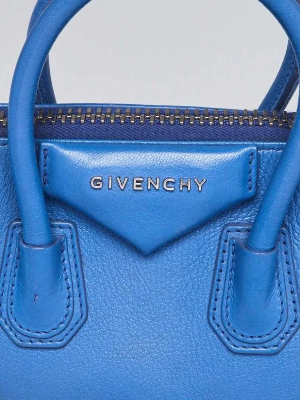 Givenchy Blue Sugar Goatskin Leather Mini Antigona Bag - Picture 9 of 12